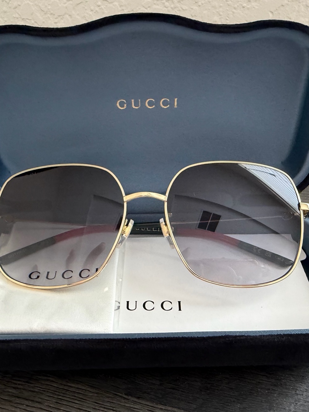 Gucci GG1195SK 001 Gold Oversized Square Sunglasses New With Case